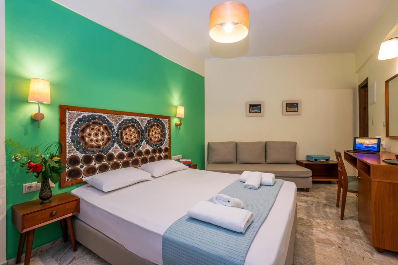 Aris Boutique Hotel Palaiochora Dış mekan fotoğraf